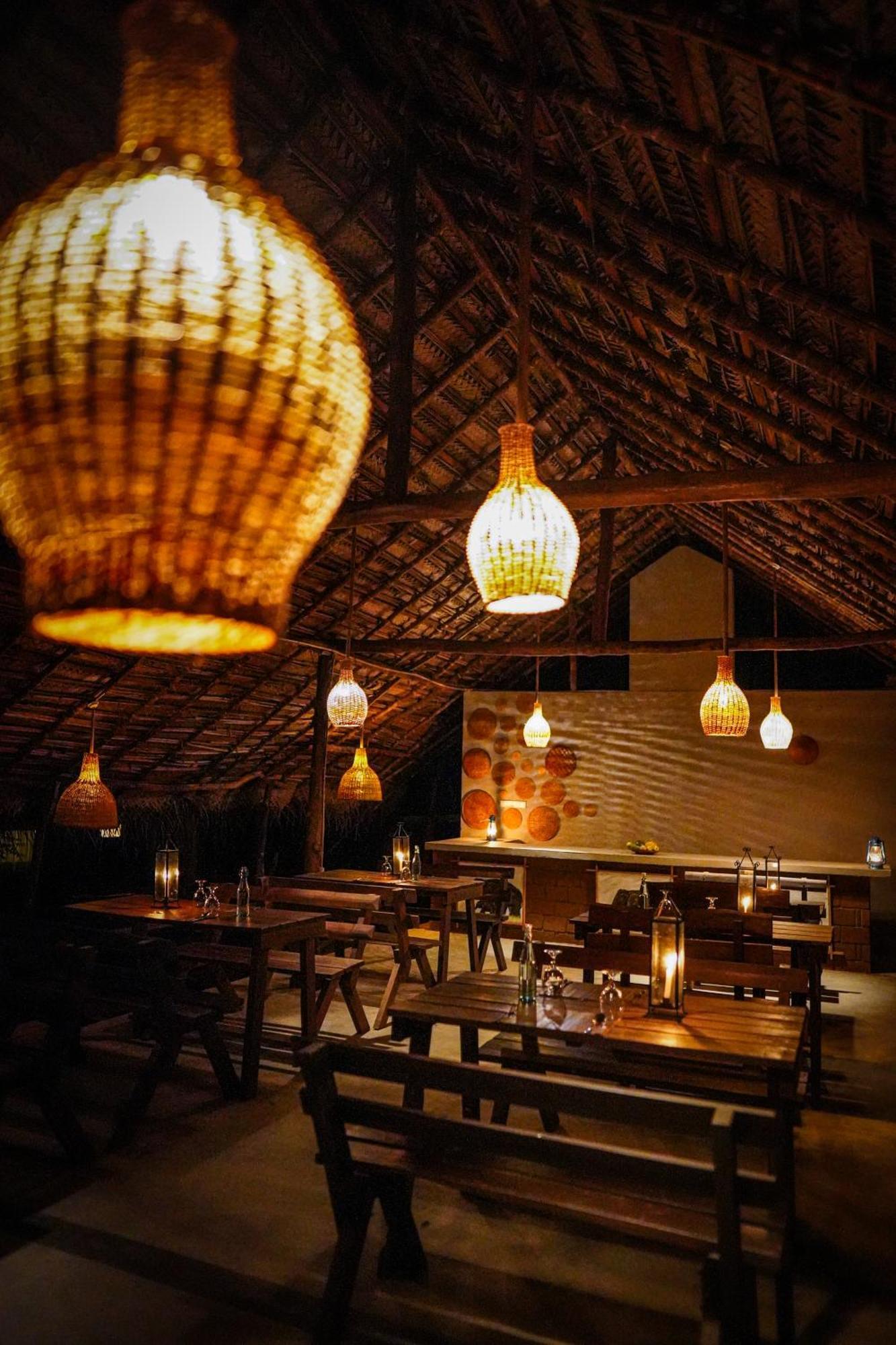 River Glamping By Gaga Bees Udawalawe Exterior foto