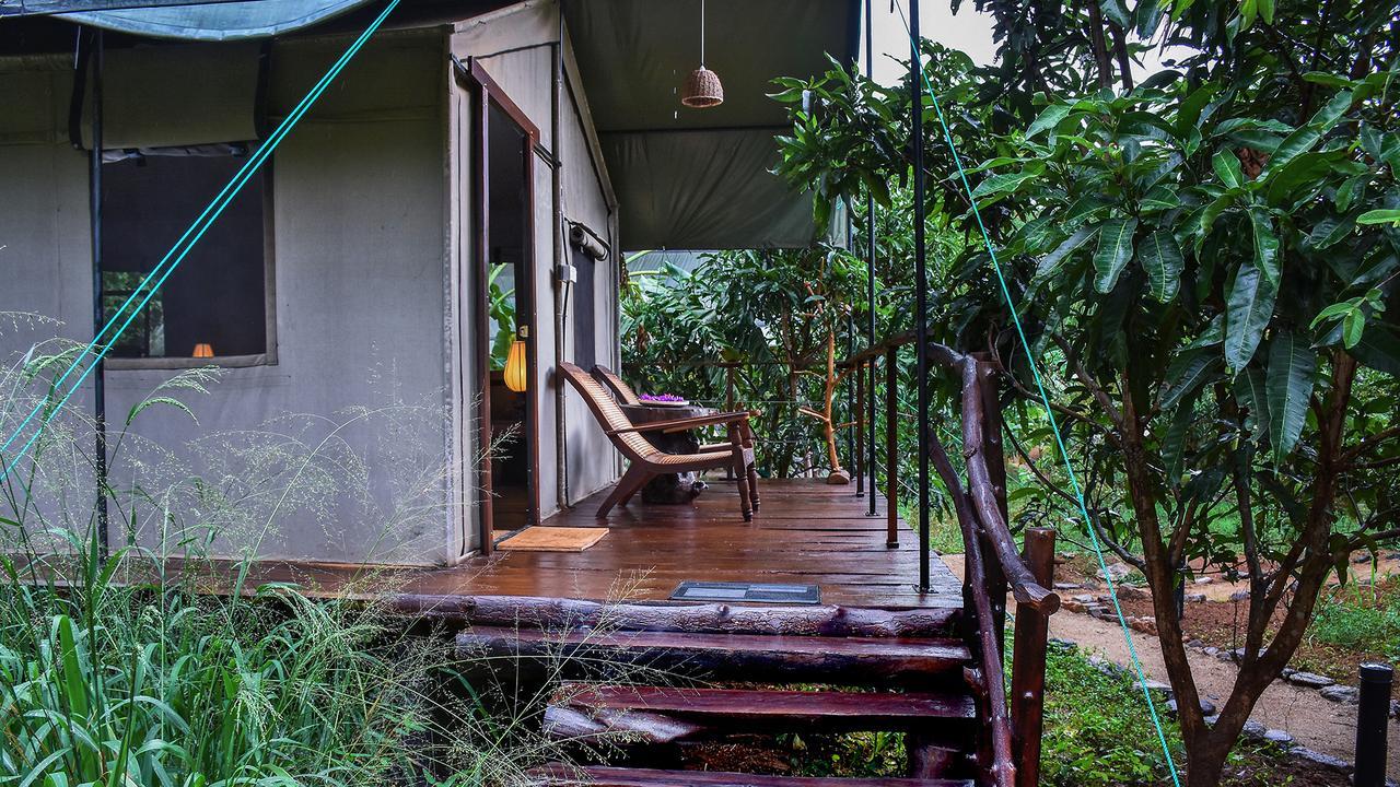 River Glamping By Gaga Bees Udawalawe Exterior foto